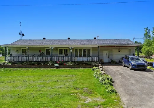Fermette à vendre - 442 Ch. Lavallée, Hemmingford, J0L1H0