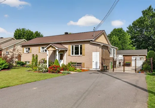 Bungalow à vendre - 845 Rue Joseph-Lussier, Drummondville, J2C5N2