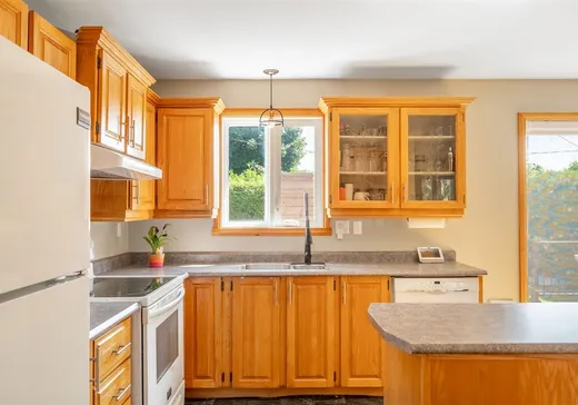 House for sale - 840 Rue Handfield, Contrecoeur, J0L 1C0