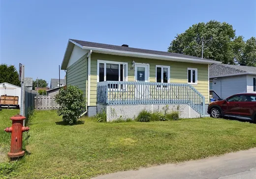 House for sale - 59 Rue Raymond, Saint-Pierre-de-Lamy, G0L 4K0