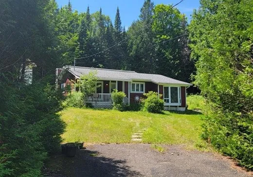 House for sale - 1920 Ch. des Cèdres, Wentworth, J0T 1Y0