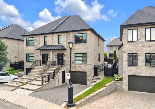 Maison à vendre - 5025 Rue Antonino-Spada, Montréal (Saint-Léonard), H1R 0B5