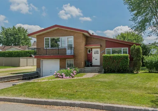 Split-level for sale - 3928 Rue Nina, Laval (Fabreville), H7P1G1