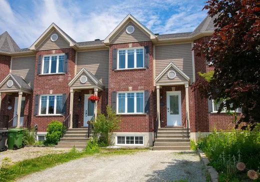 Maison à étages à vendre - 1238 Rue Marini, Rock Forest, J1N0L2