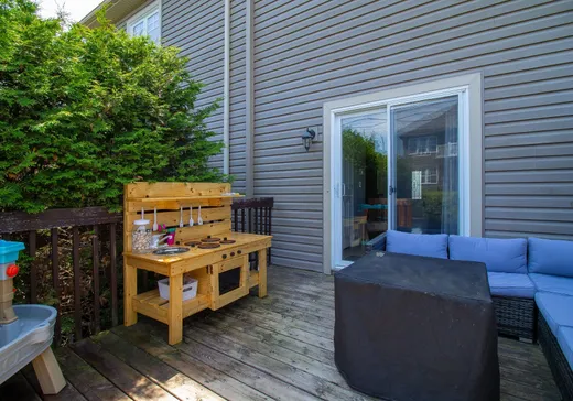 Maison à vendre - 1238 Rue Marini, Rock Forest, J1N 0L2