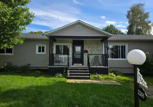 Maison mobile à vendre - 2266 Rue Huot, Fleurimont, J1G3P9