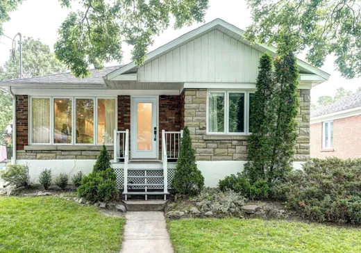 Maison à étages à vendre - 11795 Rue St-Évariste, Montréal (Ahuntsic/Cartierville), H4J2B1