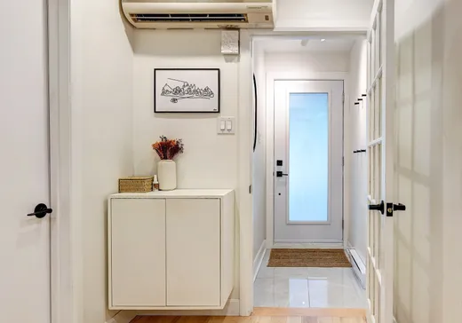 Maison à vendre - 11795 Rue St-Évariste, Montréal (Ahuntsic/Cartierville), H4J 2B1