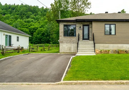 Maison à vendre - 4973Z Rue Eugène-Dumas, Shawinigan, G9R 1X6