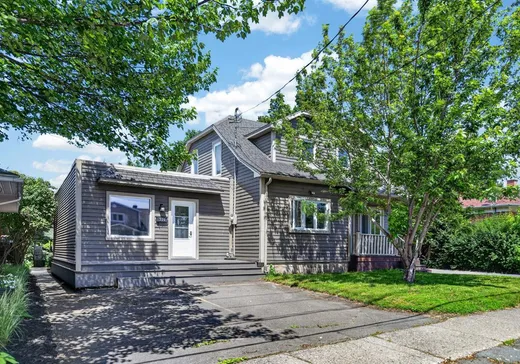 Maison à étages à vendre - 316 Rue Fréchette, Granby, J2G5Z5