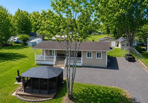 House for sale - 34 Rue Leblanc, St-Francois-Du-Lac, J0G 1M0