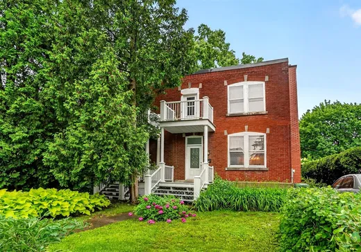Two or more stories for sale - 411 Boul. Gouin E., Montreal (Ahuntsic/Cartierville), H3L1B3