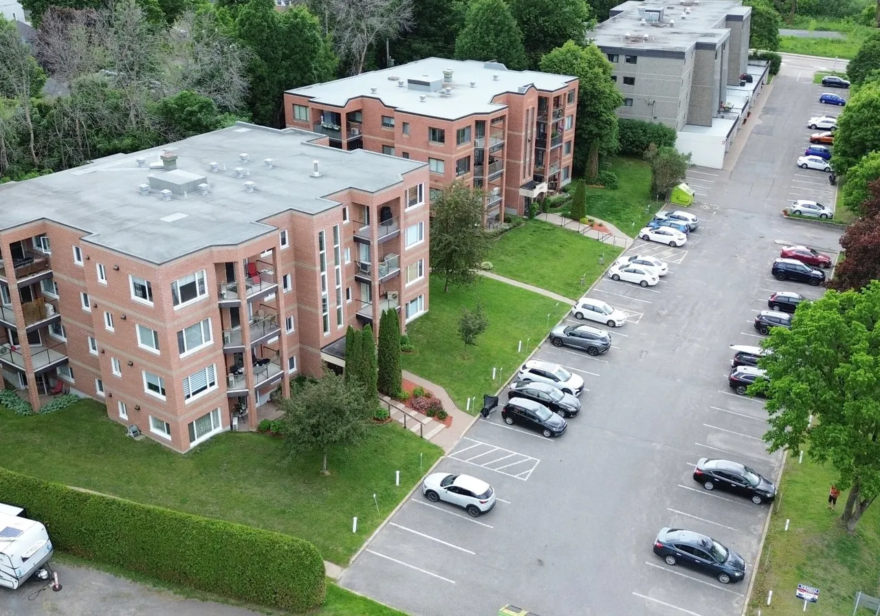 1600 Boul. de la Chaudière — photo 2
