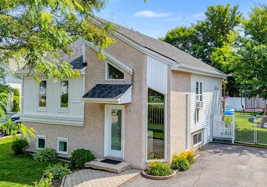Maison à étages à vendre - 269-A 2e Avenue, Sainte-Anne-des-Plaines, J5N0B9