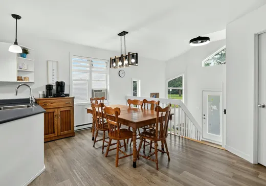 Maison à vendre - 269-A 2e Avenue, Sainte-Anne-des-Plaines, J5N 0B9