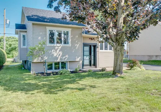 Bungalow à vendre - 7812 Rue des Muguets, Massueville, J3R5C2