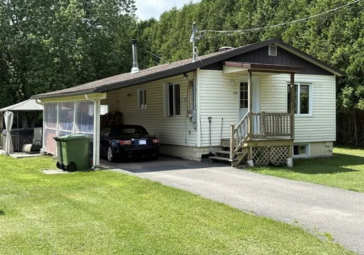 Bungalow à vendre - 133 Rue du Petit-Rapide, Saint-Adalbert, J0A1E0