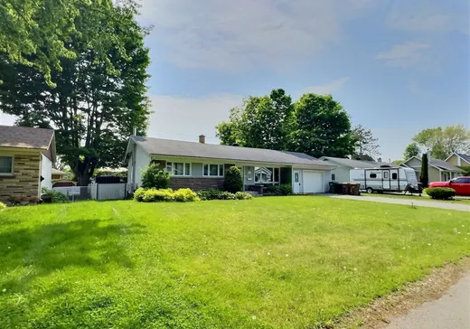 Maison à vendre - 9 Rue Plourde, Victoriaville, G6P 5R2