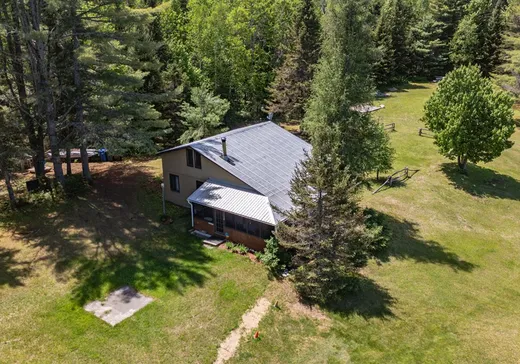 Maison à étages à vendre - 4323 Ch. du Rapide, Rivière-Rouge, J0T1T0