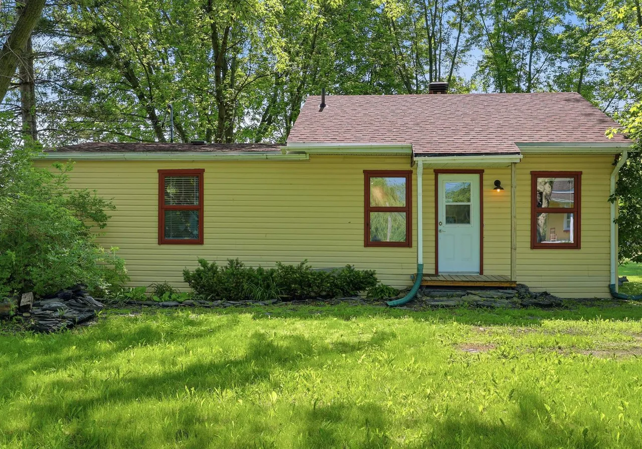 301 Rg du Bas-de-la-Rivière — photo 3