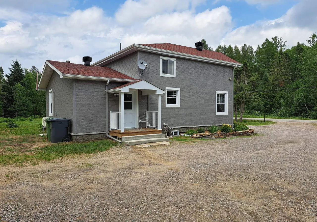 2235 Ch. du 8e-Rang S. — photo 3