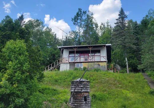 Two or more stories for sale - 242 Ch. du Lac-Macaza, Labelle, J0T1R0