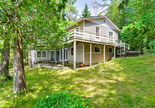 Maison à étages à vendre - 382 Ch. Lemens, Gatineau, J0X1Z0