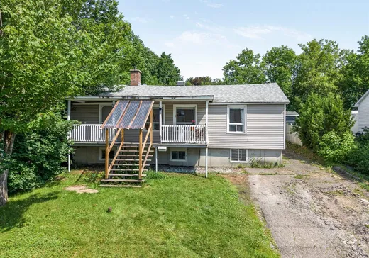 Maison à vendre - 655 Rue de la Bruère, Sherbrooke, J1E 1K7