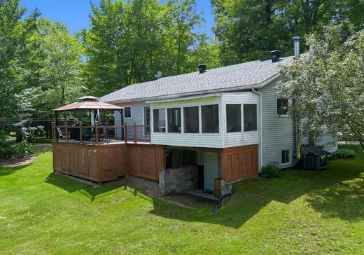 House for sale - 310 Ch. du Pont-Rouge, Fort-Coulonge, J0X 1V0