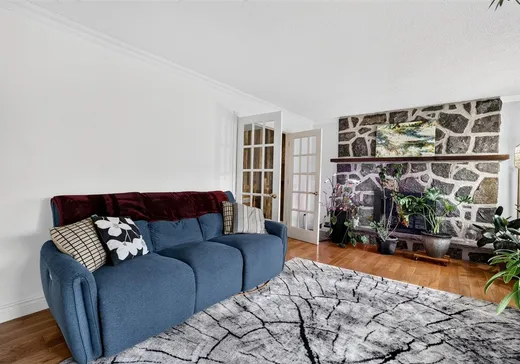 Maison à vendre - 6915 Rue Riopelle, Laval (Auteuil), H7H 1S1