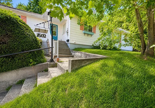 House for sale - 1602 Rue St-Alphonse N., Amos, G6G 6G6