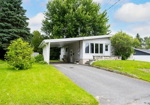 House for sale - 3814 Rue Vanier, Lac-Mégantic, G6B 2T2