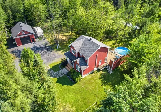 House for sale - 215 Rue du Magor, Rock Forest, J1N 4A2