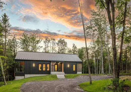 Maison à vendre - 526 Ch. Laurendeau, Magog, J1X 4W1