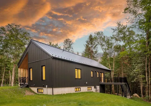 Maison à vendre - 526 Ch. Laurendeau, Magog, J1X 4W1