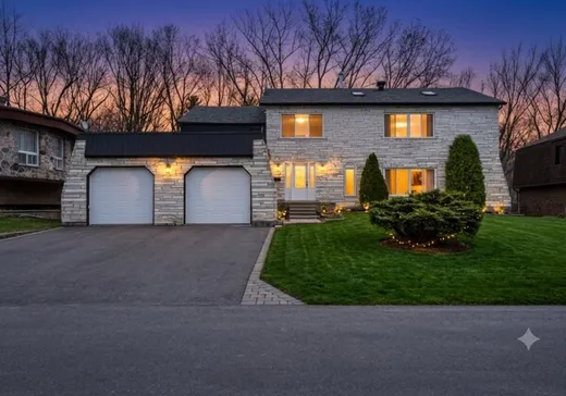 Maison à étages à vendre - 31 Rue de l'Île-Barwick, Laval (Sainte-Dorothee), H7Z3A1