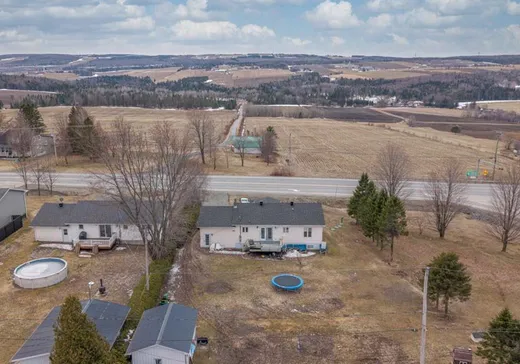 House for sale - 1096 Rue St-Jean, Wotton, J0A 1N0