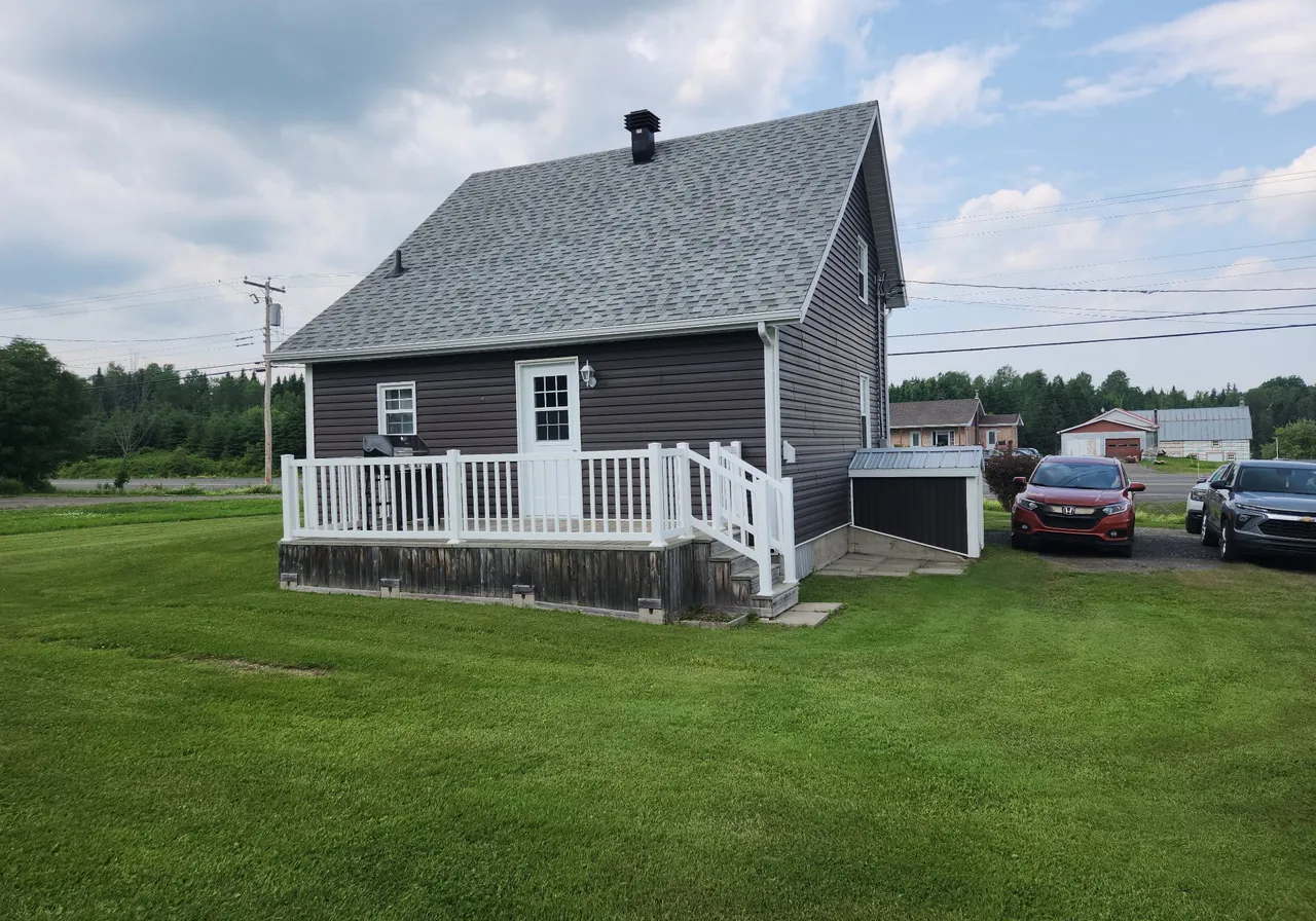 135 Route 132 — photo 3
