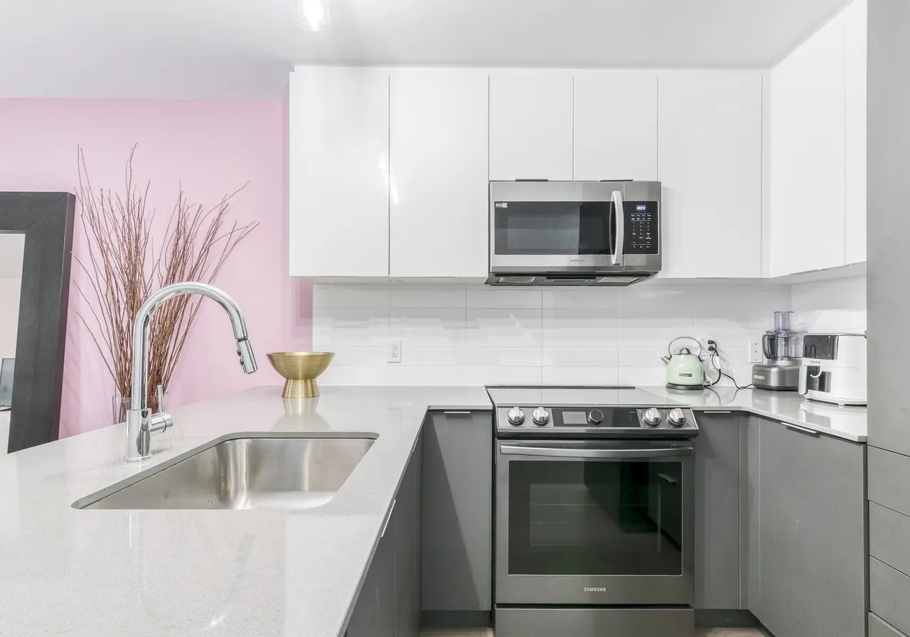 574 Rue Nicolet — photo 3