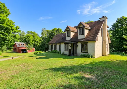 House for sale - 5 Ch. du Lac-Adair, Saint-Hippolyte, J8A 3H5