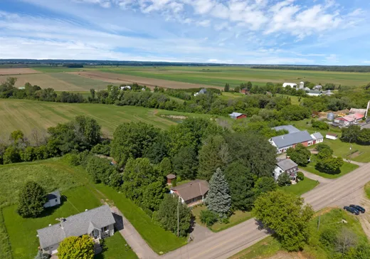 Fermette à vendre - 355Z Rg de la Grande-Chaloupe, St-Thomas-De-Joliette, J0K3L0