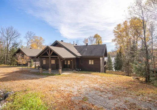 Maison à étages à vendre - 2161 Ch. du Lac-aux-Bois-Francs O., Rivière-Rouge, J0T1T0