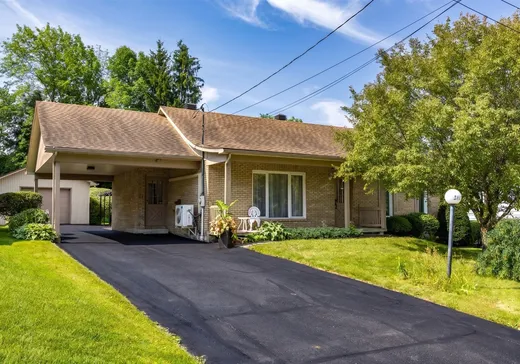 Bungalow à vendre - 2410 Ch. Galvin, Fleurimont, J1G3V9