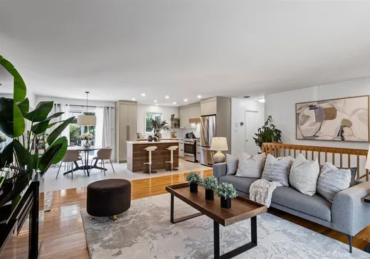 Maison à vendre - 2410 Ch. Galvin, Fleurimont, J1G 3V9