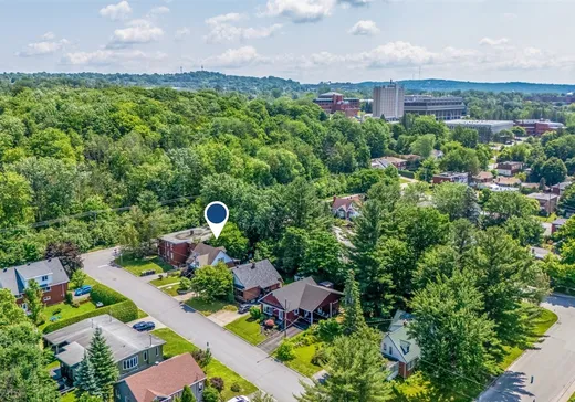 Maison à vendre - 164 Rue du Pin-Solitaire, Sherbrooke, J1E 1S5