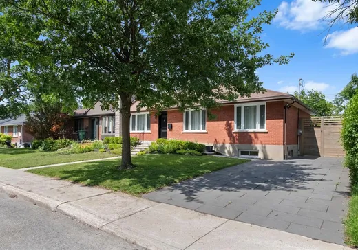 Maison à vendre - 7661 Rue Ostell-Crescent, Notre-Dame-de-Grâce (Île de Montréal), H4P 1Y7