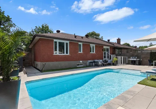 Maison à vendre - 7661 Rue Ostell-Crescent, Notre-Dame-de-Grâce (Île de Montréal), H4P 1Y7