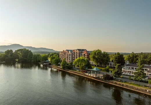 Condo for sale - 1190B Rue Principale O., App. 601, Magog, J1X 3W3