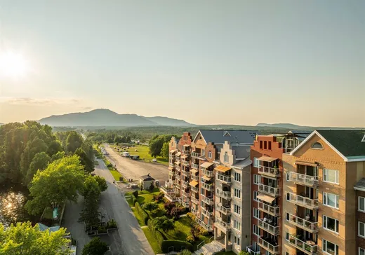 Condo for sale - 1190B Rue Principale O., App. 601, Magog, J1X 3W3