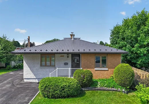 Bungalow à vendre - 988 18e Avenue, Laval (Fabreville), H7R4P4